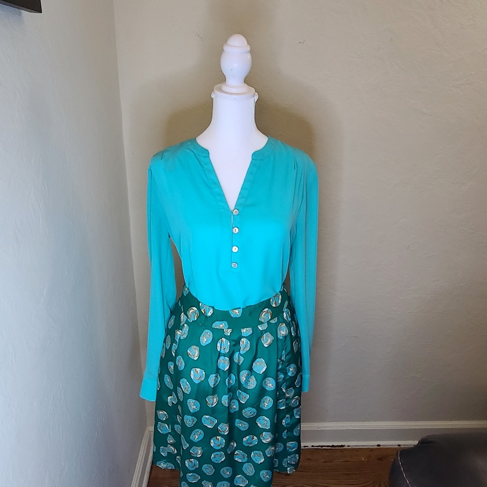 Woman's Skirt